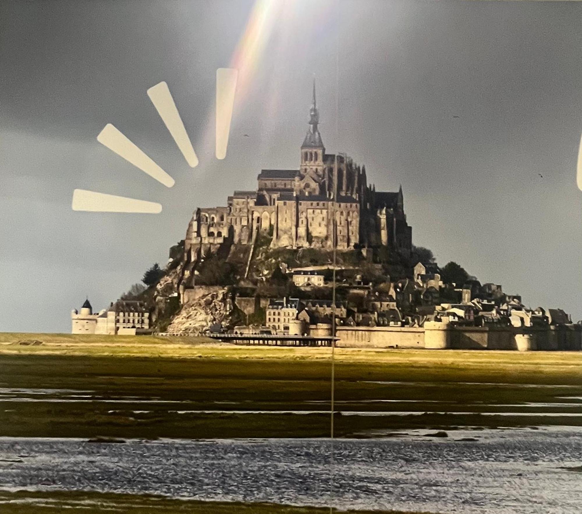 Beau Loft Room Proche Mont Saint Michel Jaccuzi Illimite En Plein Centre Avranches Exterior foto